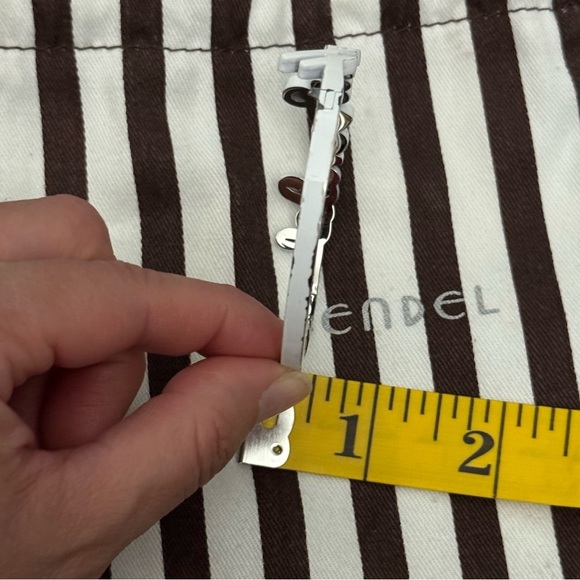 Henri Bendel Skinny Script White Bangle Bracelet - Picture 12 of 13